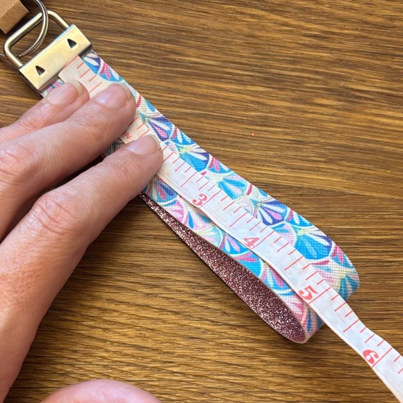 Colorful Patterned Key Holder - Picture 5 of 5